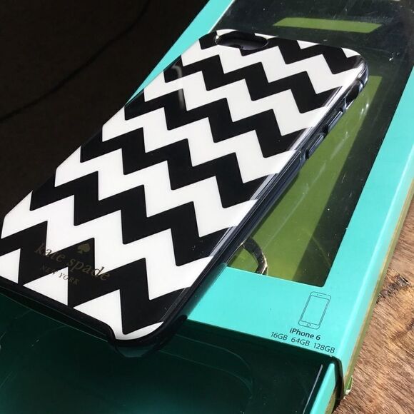 Kate Spade iPhone 6 phone case (H) - Picture 5 of 8